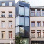 Huur 3 slaapkamer huis van 320 m² in Antwerpen