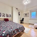 Rent 4 bedroom house of 1 m² in Auderghem