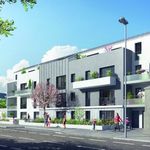 Rent 1 bedroom apartment of 64 m² in Arrondissement of Nantes