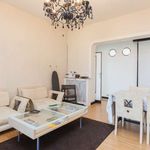 Rent a room of 85 m² in Schaerbeek
