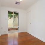 Rent 3 bedroom apartment in Perth