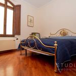 Rent 4 bedroom apartment of 85 m² in Pistoia