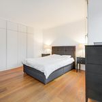 Rent 1 bedroom flat of 68 m² in London