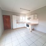Rent 2 bedroom house of 1226 m² in uMhlathuze