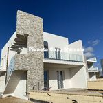 Rent 5 bedroom house of 85 m² in Trapani