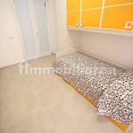 Rent 1 bedroom apartment of 75 m² in Alba Adriatica