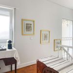 Rent a room of 284783250 m² in Lisboa