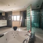Huur 10 slaapkamer huis van 309 m² in Rotterdam