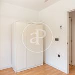 Rent 3 bedroom apartment of 85 m² in valencia