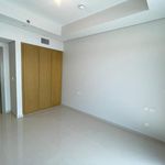 Rent 3 bedroom apartment of 121 m² in Dubai