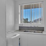 Rent 2 bedroom apartment of 76 m² in Perth