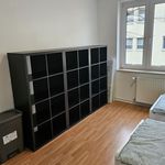 Rent 1 bedroom apartment of 80 m² in Dusseldorf