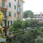 Affitto 4 camera appartamento di 100 m² in Genova