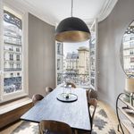 Appartement de 69 m² avec 4 chambre(s) en location à Paris