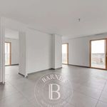 Rent 4 bedroom apartment of 84 m² in Lyon
