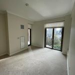 Rent 2 bedroom apartment of 2117 m² in Stamford