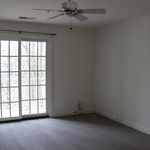 Rent 2 bedroom apartment of 109 m² in Fairfax