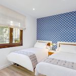 Rent 3 bedroom apartment of 227 m² in Granada