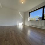 Rent 5 bedroom house of 225 m² in Linkebeek