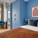 Rent 1 bedroom apartment of 41 m² in paris
