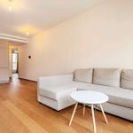 Rent a room of 80 m² in Ixelles