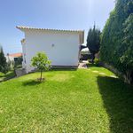 Rent 2 bedroom house of 150 m² in Caniço