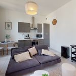 Appartement de 33 m² avec 2 chambre(s) en location à Marseille