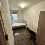 Rent a room of 10 m² in Barcelona