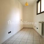 Affitto 3 camera appartamento di 68 m² in Viterbo