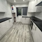 Rent 6 bedroom house in Hayes