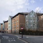Rent 7 bedroom student apartment in Sheffield