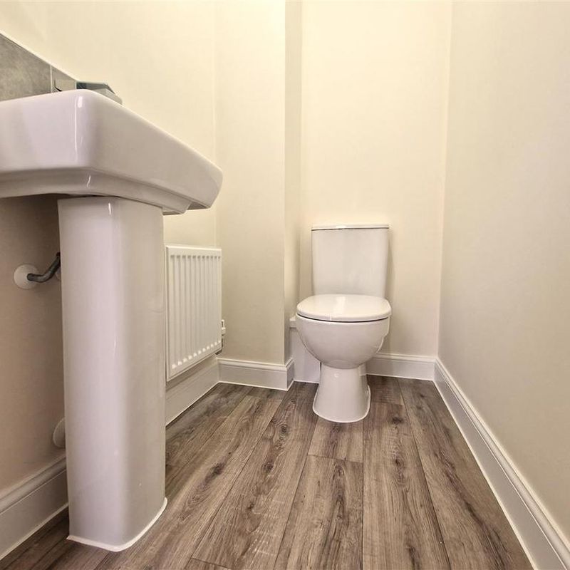 3 bedroom semi-detached house to rent Leicester
