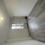 Rent 1 bedroom apartment of 30 m² in Montreuil