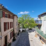 Rent 1 bedroom apartment of 24 m² in Simiane-Collongue