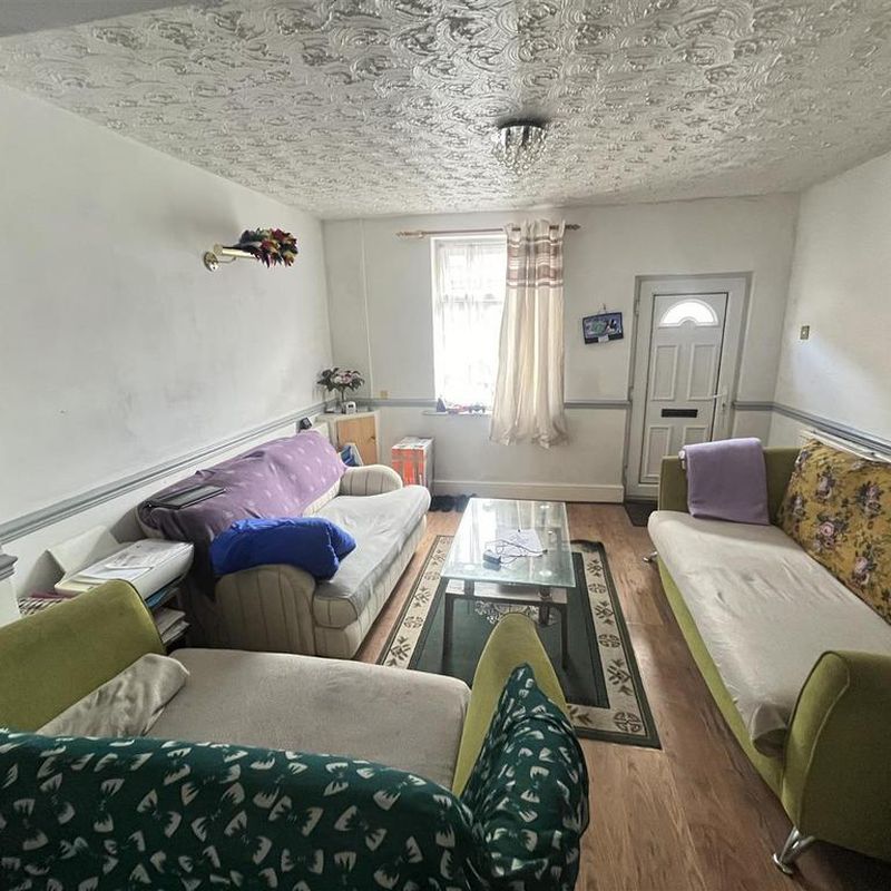 2 bedroom house to rent Branston