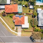 Rent 3 bedroom house of 647 m² in Brisbane