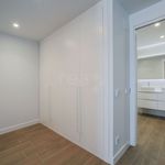 Rent 4 bedroom apartment of 230 m² in Alcobendas