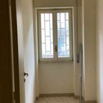 Rent 6 bedroom apartment of 155 m² in Napoli