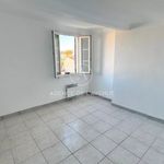 Rent 4 bedroom apartment of 92 m² in La Seyne-sur-Mer
