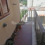 Affitto 3 camera appartamento di 110 m² in Messina