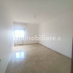 Affitto 4 camera appartamento di 125 m² in Catanzaro