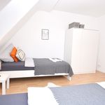 Miete 4 Schlafzimmer wohnung von 145 m² in Nürnberg
