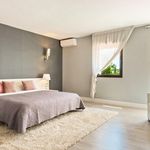 Rent 4 bedroom house of 557 m² in Marbella