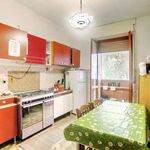 Rent a room of 110 m² in Corsico