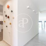 Rent 5 bedroom house of 425 m² in barcelona