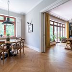 Rent 5 bedroom apartment of 300 m² in Warszawa
