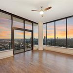 Rent 3 bedroom apartment of 227 m² in Houston