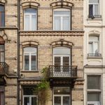 Rent 3 bedroom apartment of 100 m² in Saint-Gilles