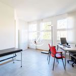 Miete 1 Schlafzimmer wohnung von 145 m² in Lugano
