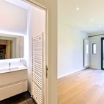 Huur 3 slaapkamer appartement van 210 m² in Etterbeek
